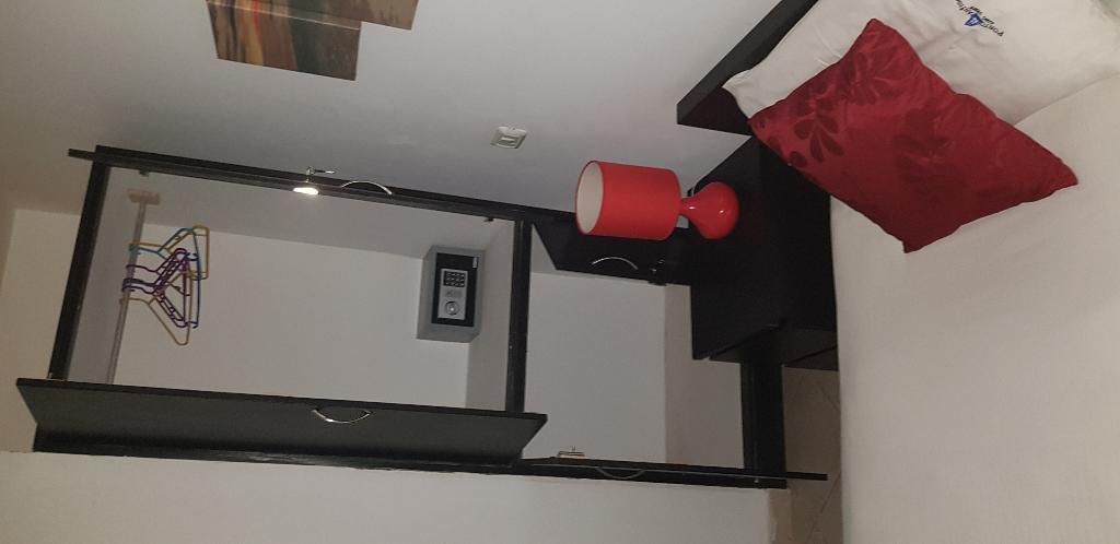 hotel-thumb