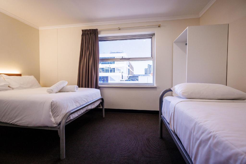 Adelaide Central YHA Hostel