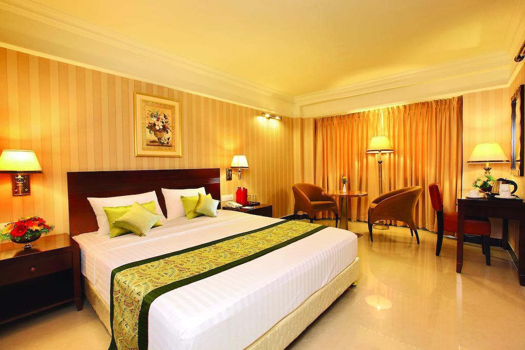 Cochin Legacy, Kochi