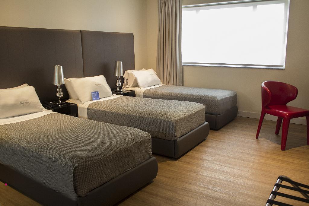 Regency Way Montevideo Hotel