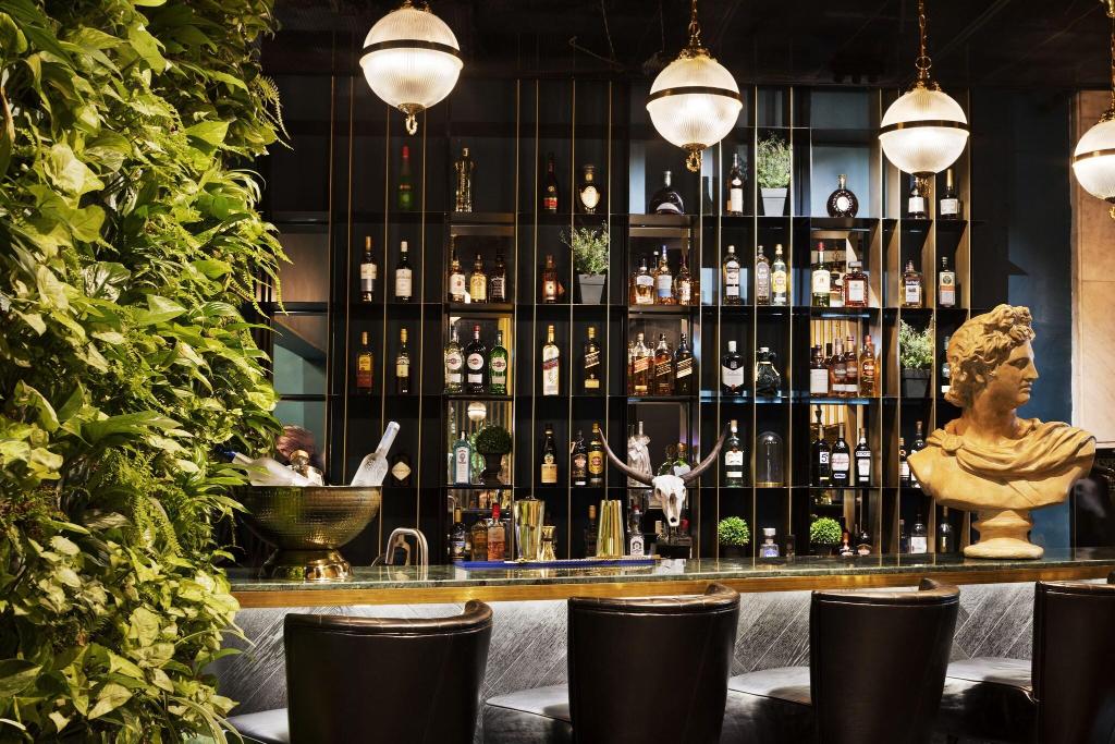 Lighthouse By Brown Hotels - Bar