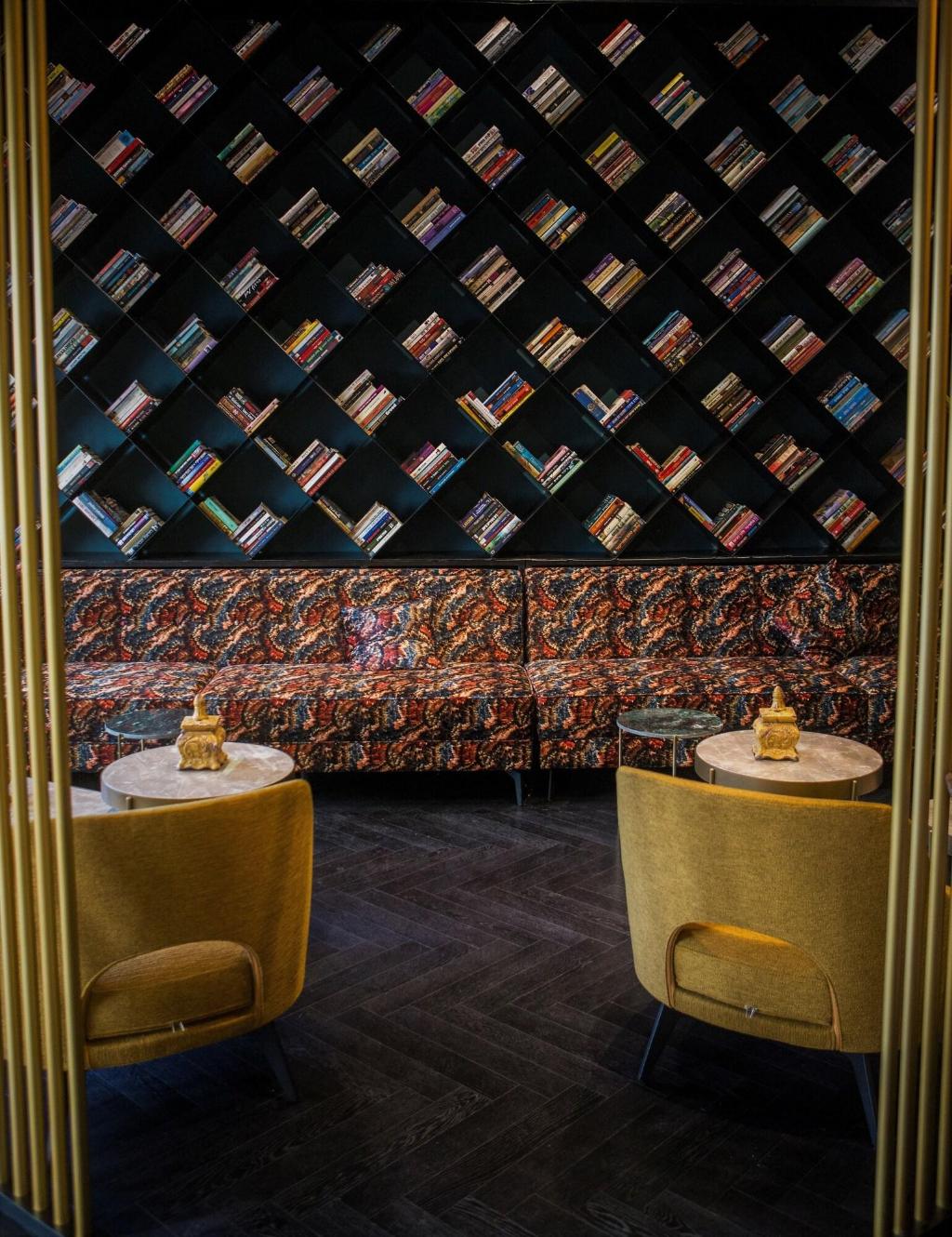 Lighthouse By Brown Hotels - Sports and Entertainment