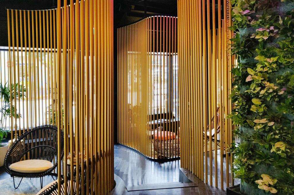 Lighthouse By Brown Hotels - Lobby
