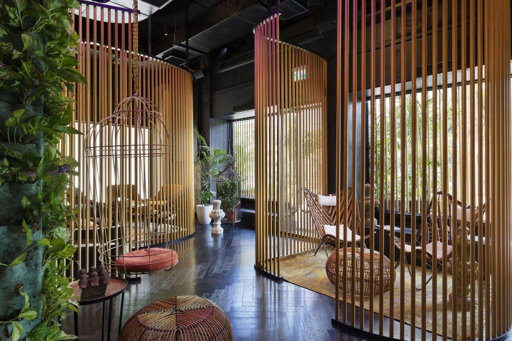 Lighthouse By Brown Hotels - Lobby