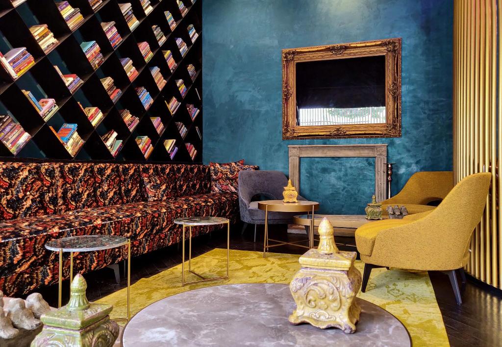 Lighthouse By Brown Hotels - Lobby