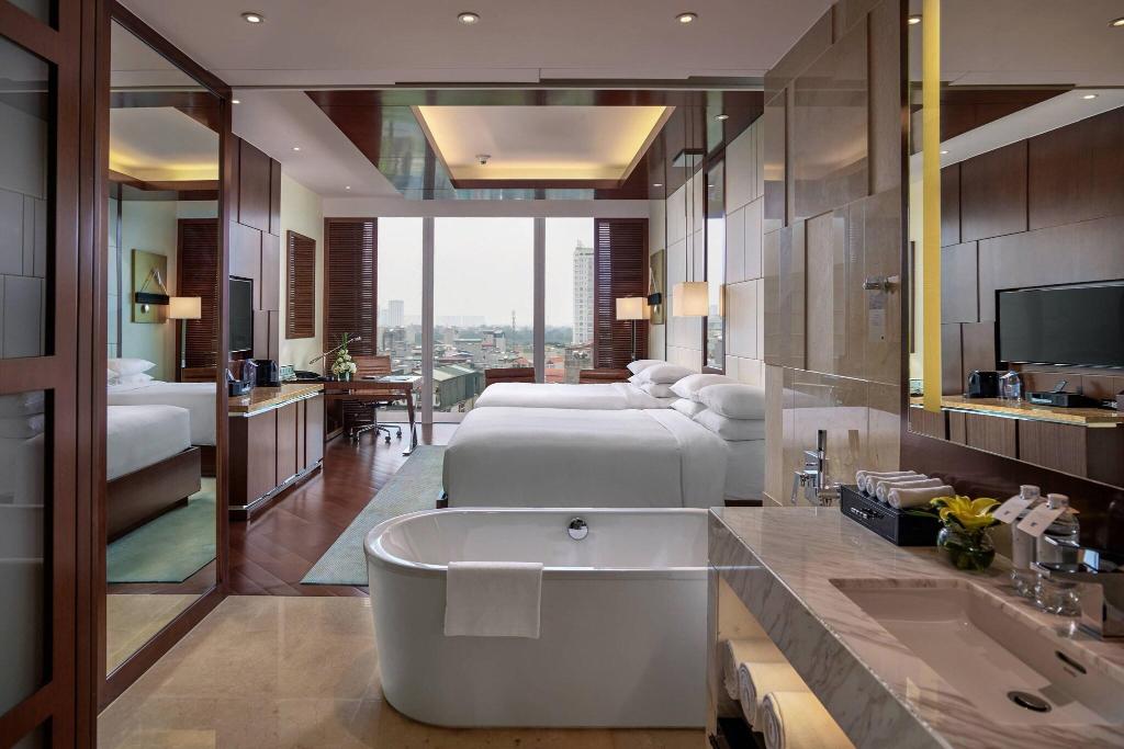 hotel-thumb