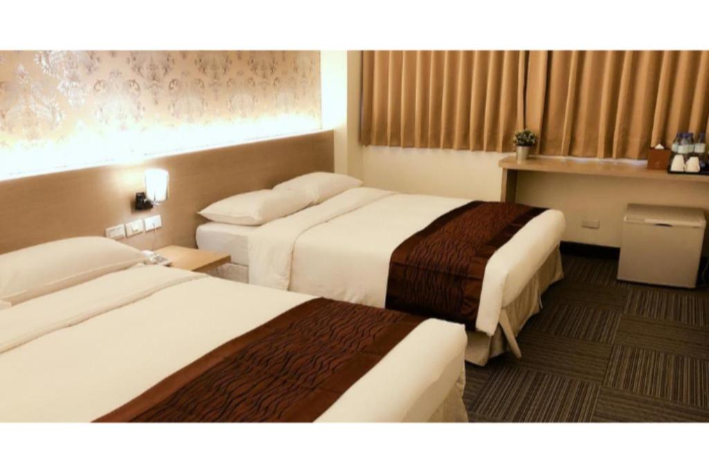 New World Hotel