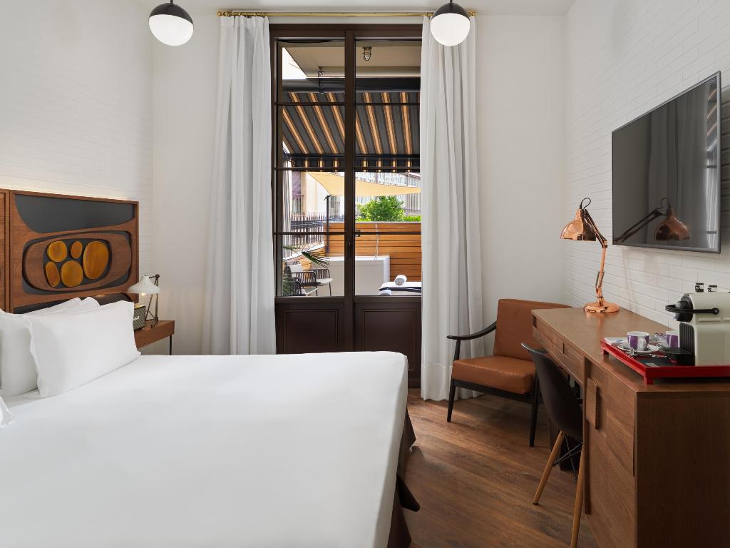 hotel-thumb
