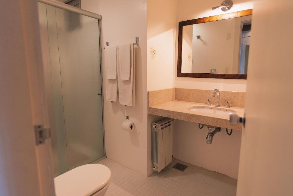 Renar Hotel