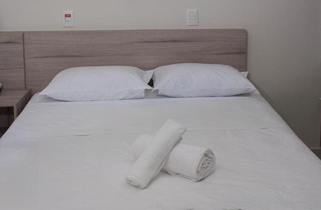 Dois H Hotel