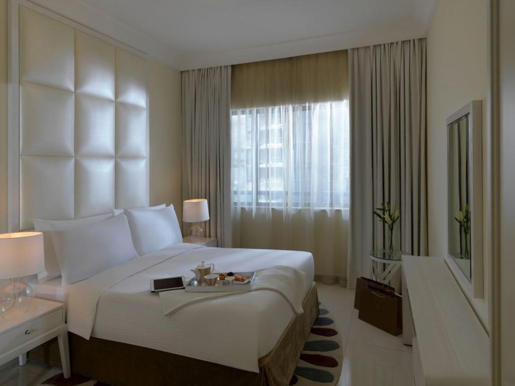hotel-thumb