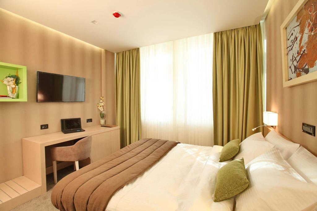 Hotel Argo