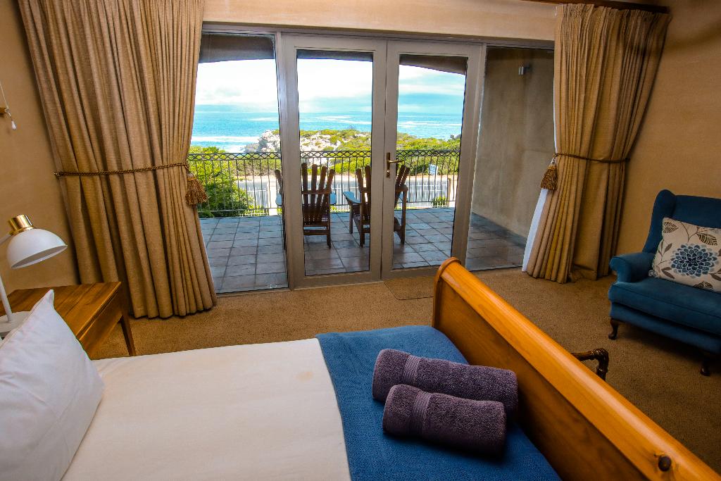 On the Cliff Guest House
