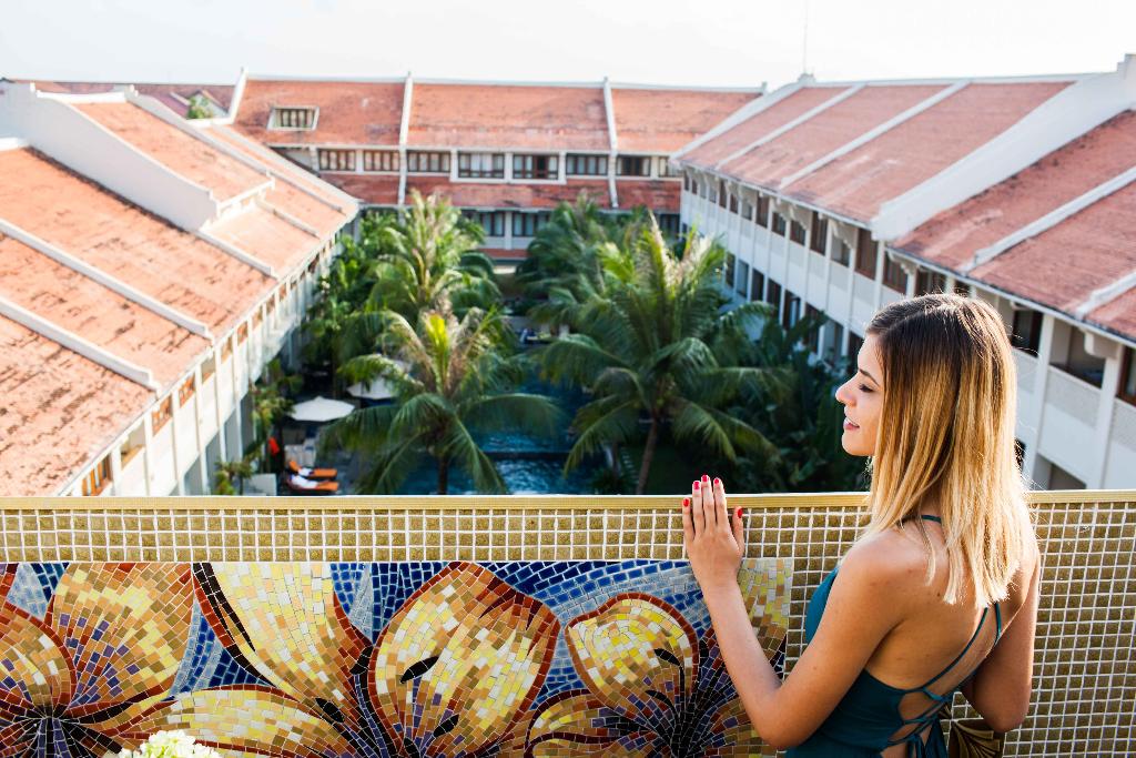 hotel-thumb