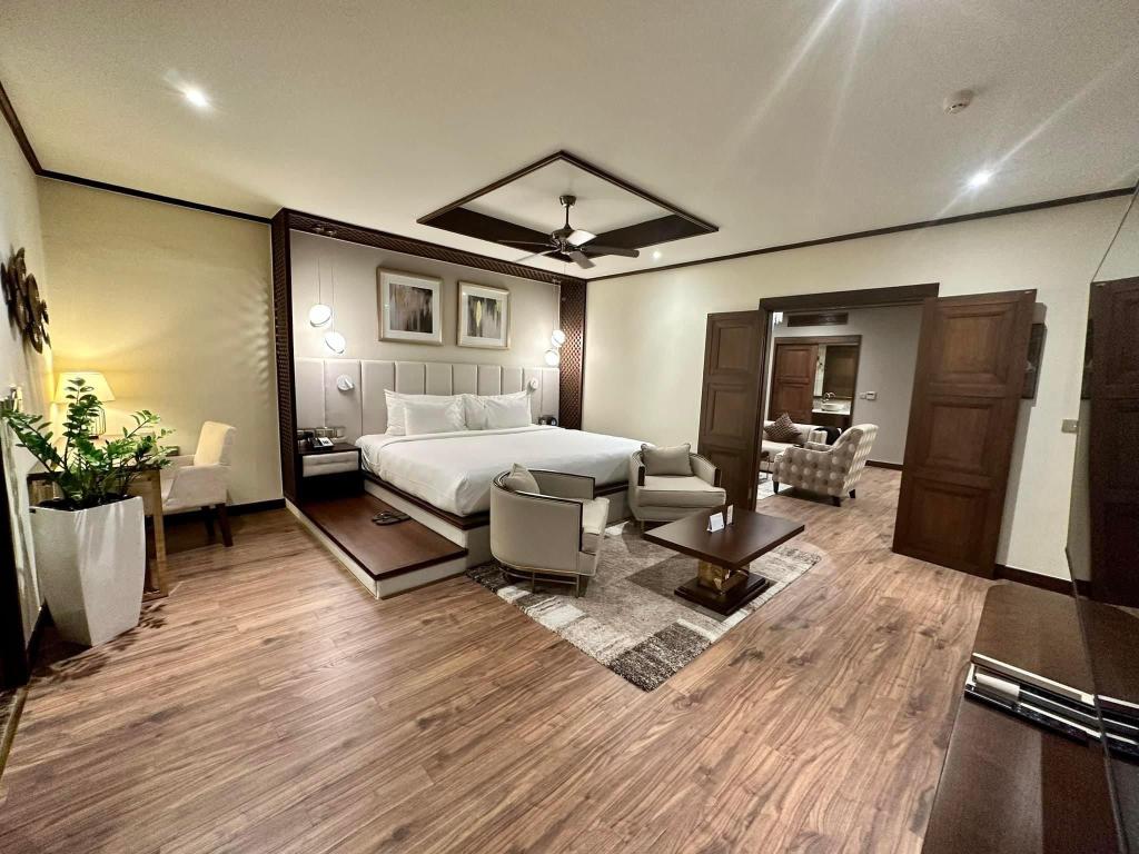 hotel-thumb