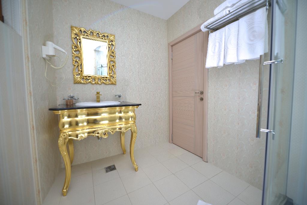 Hotel Gold