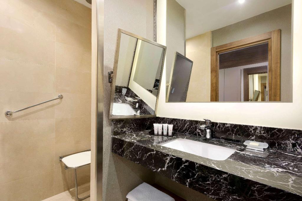 Ramada By Wyndham Elazig