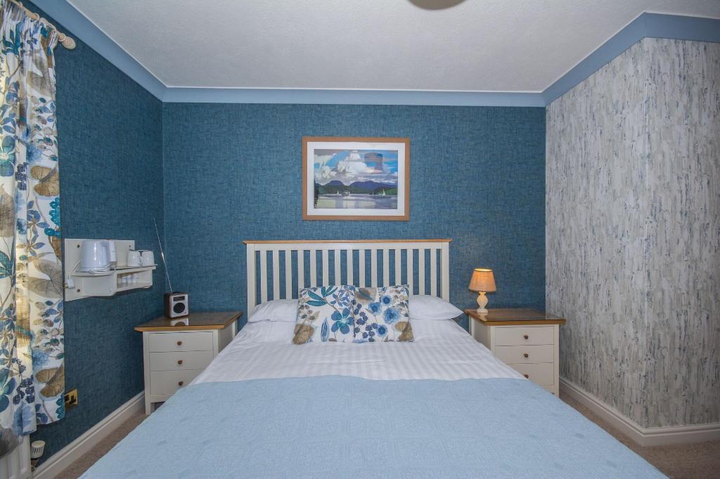 Three Shires Inn