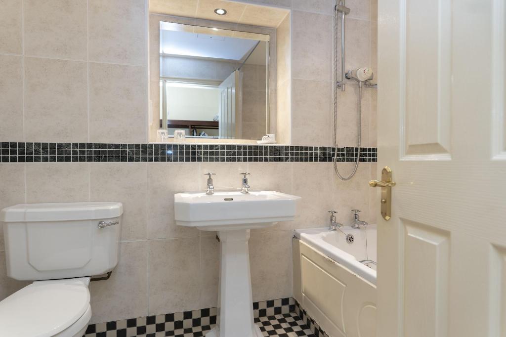 Ringwood Hall Hotel