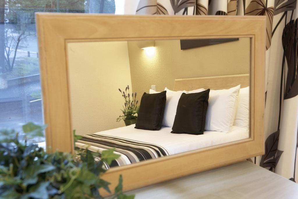 Mayfair Hotel
