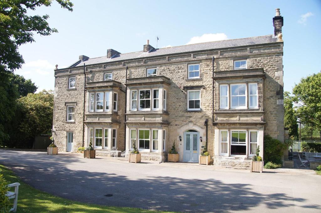 Burythorpe Country House Hotel   Restaurant