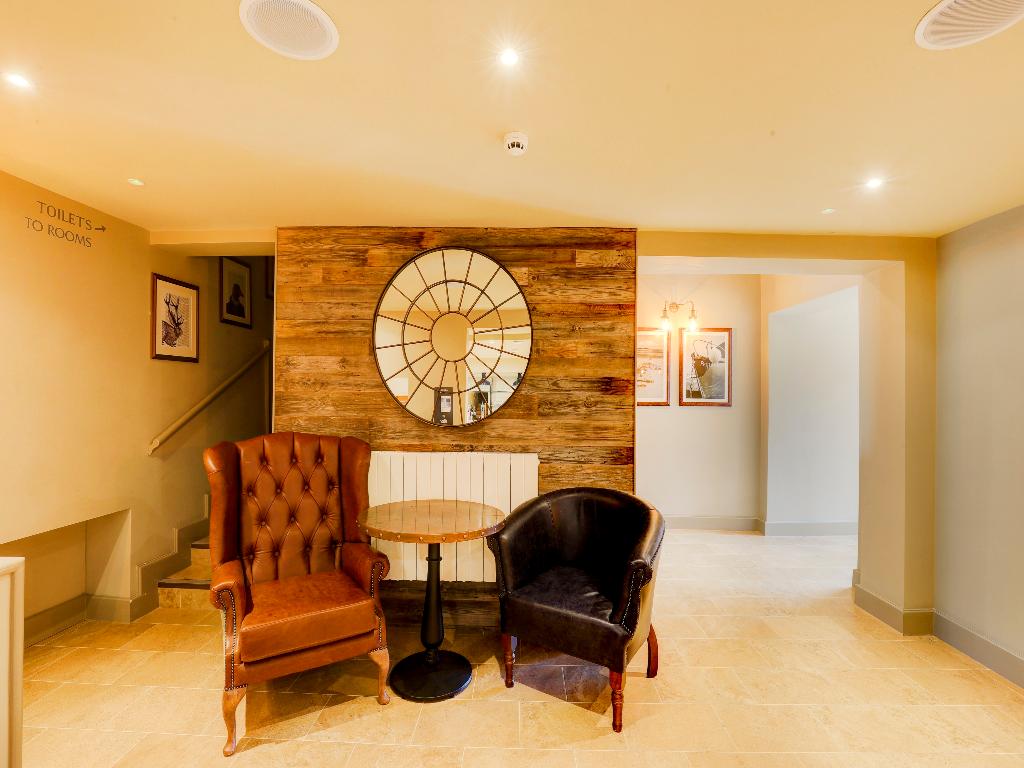 The Gissons Hotel - Lobby