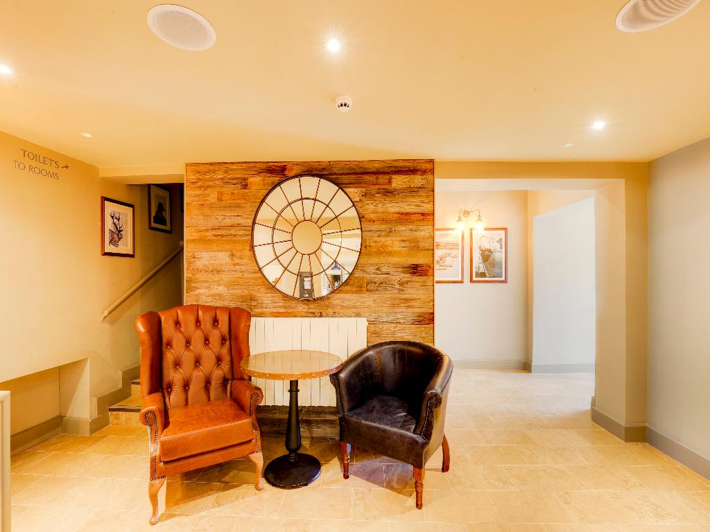 The Gissons Hotel - Lobby
