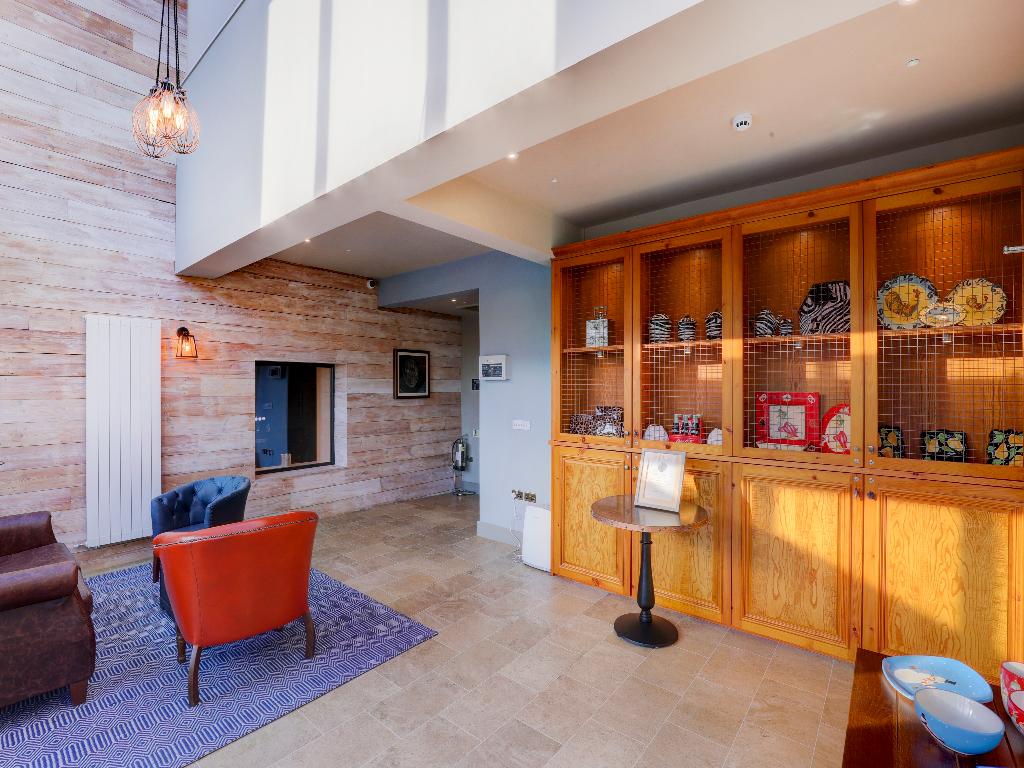 The Gissons Hotel - Lobby
