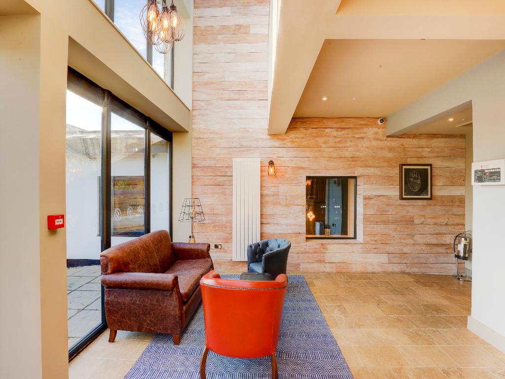 The Gissons Hotel - Lobby