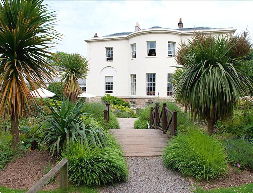 Owston Hall Hotel