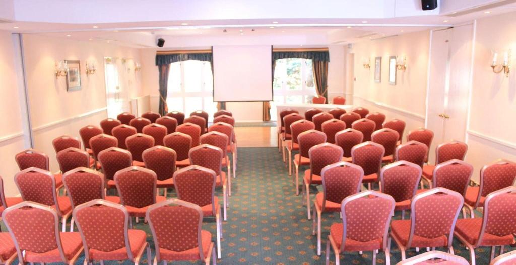 The Devil s Punchbowl Hotel - Conferences