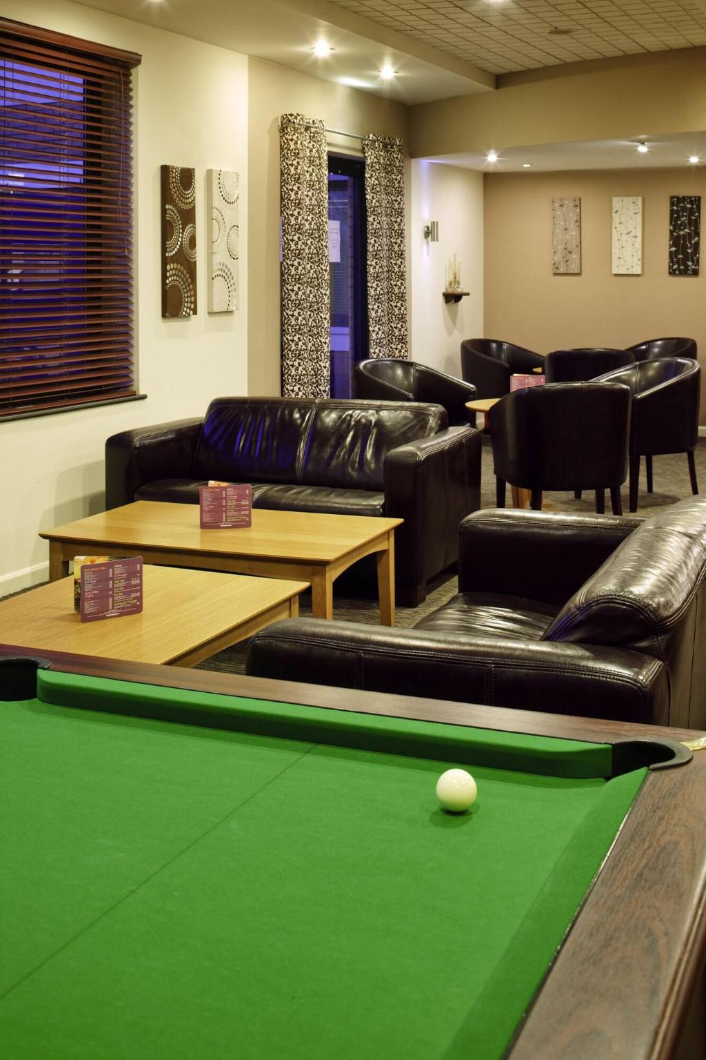 Garner Hotel Lincoln by IHG - Sports and Entertainment