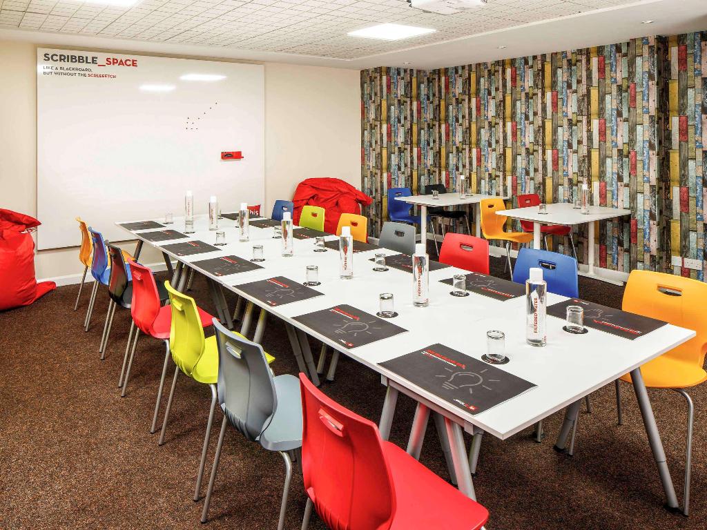 Garner Hotel Lincoln by IHG - Conferences