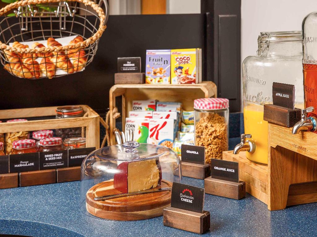 Garner Hotel Lincoln by IHG - Restaurant