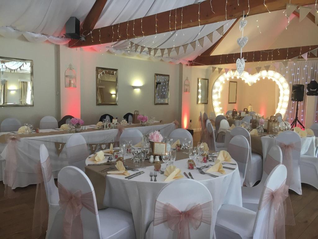 Bentley Brook Inn - Sports and Entertainment