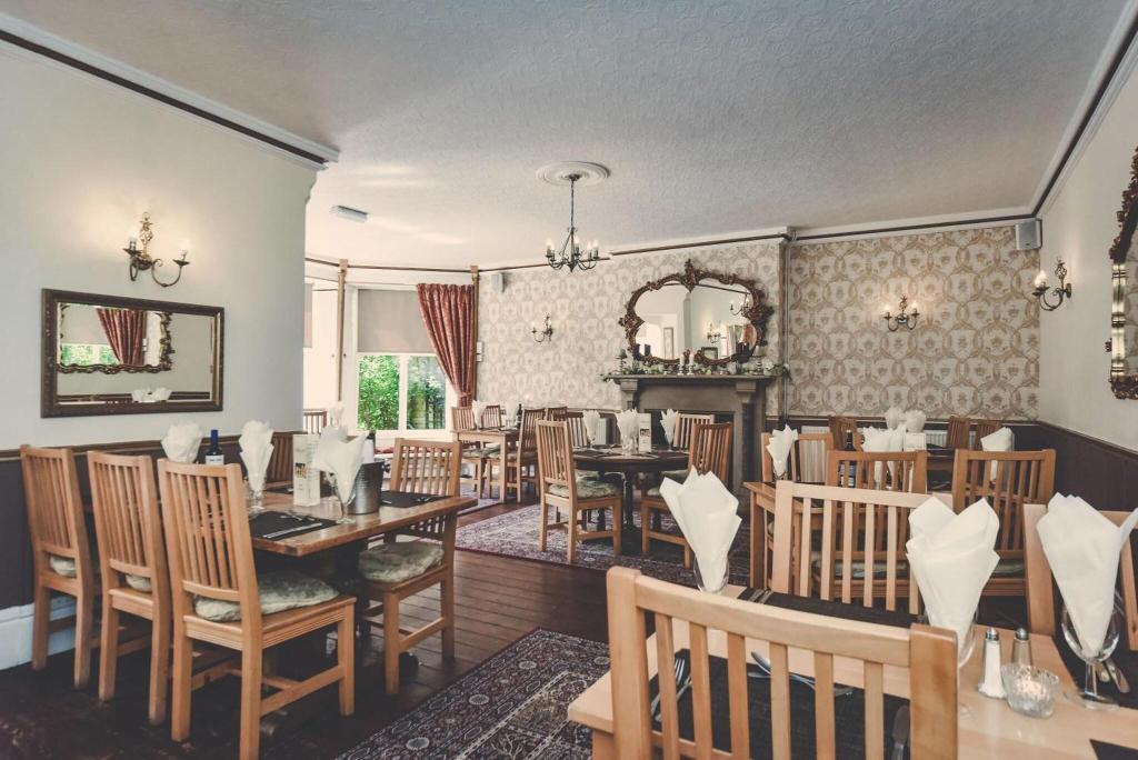 Bentley Brook Inn - Restaurant