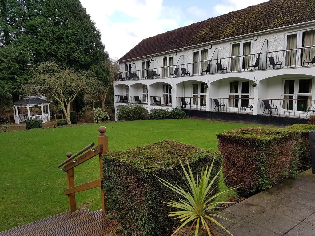 Buckatree Hall Hotel