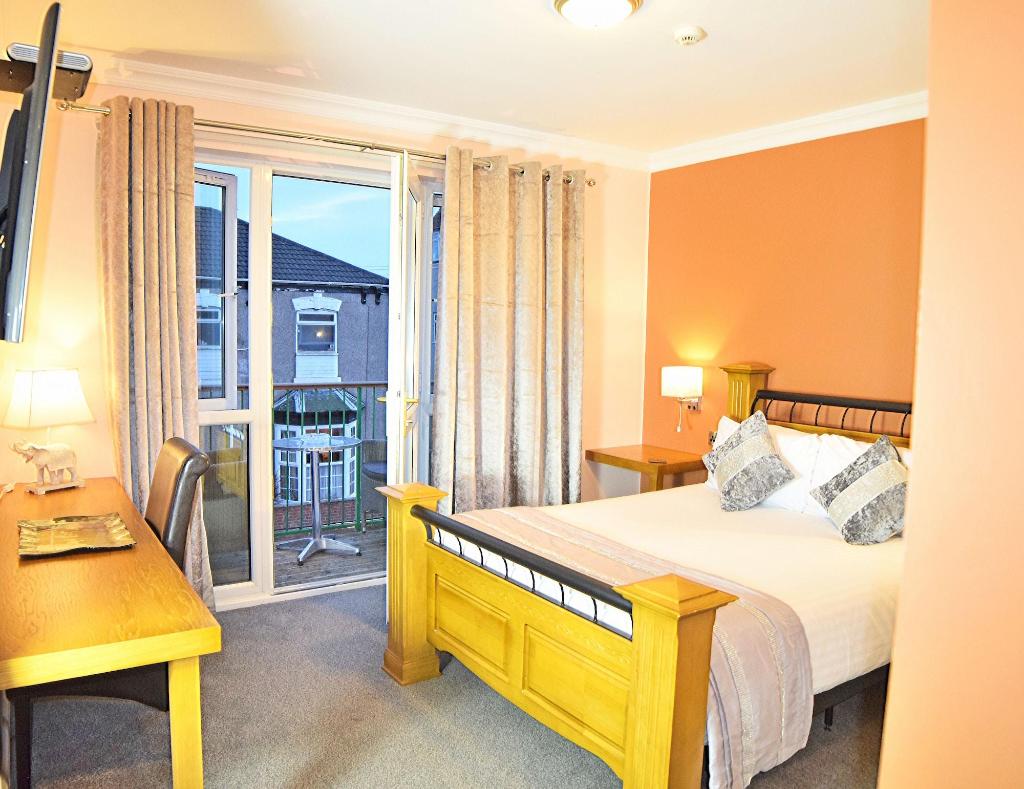 Dovedale Hotel and Restaurant