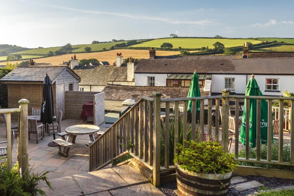 The Globe Inn