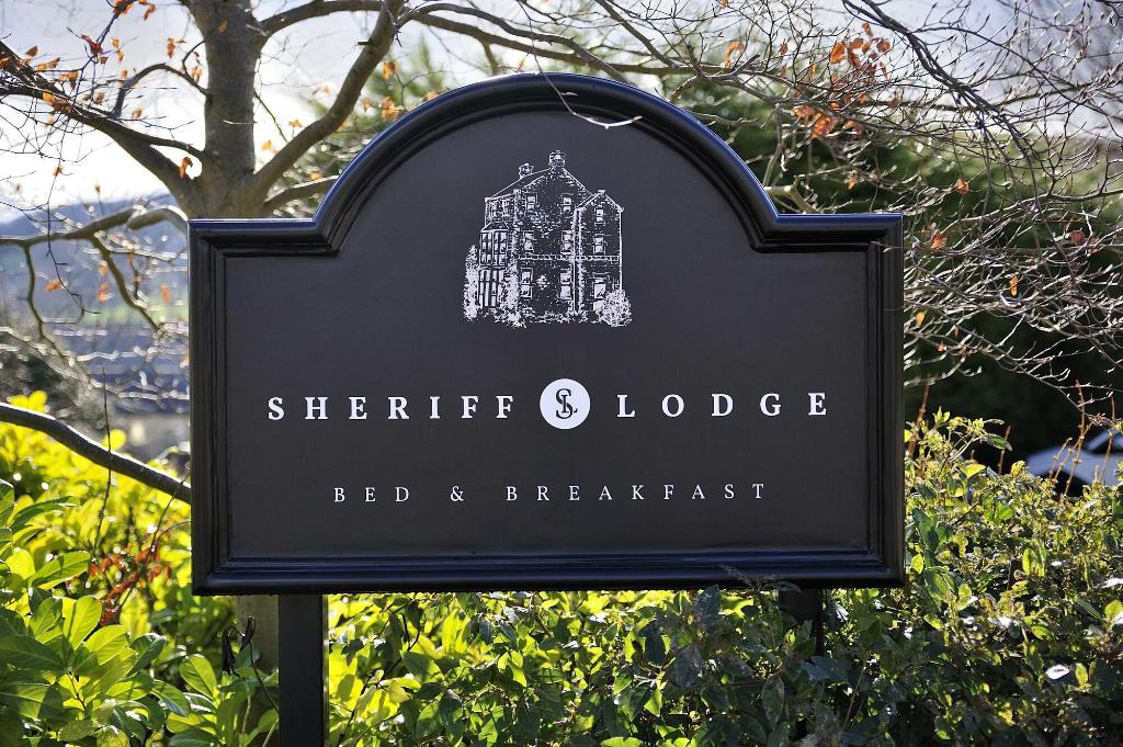 Sheriff Lodge