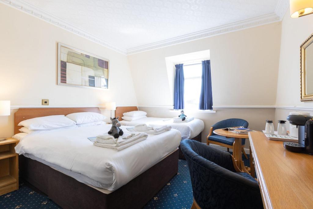The Caledonian Tower Hotel