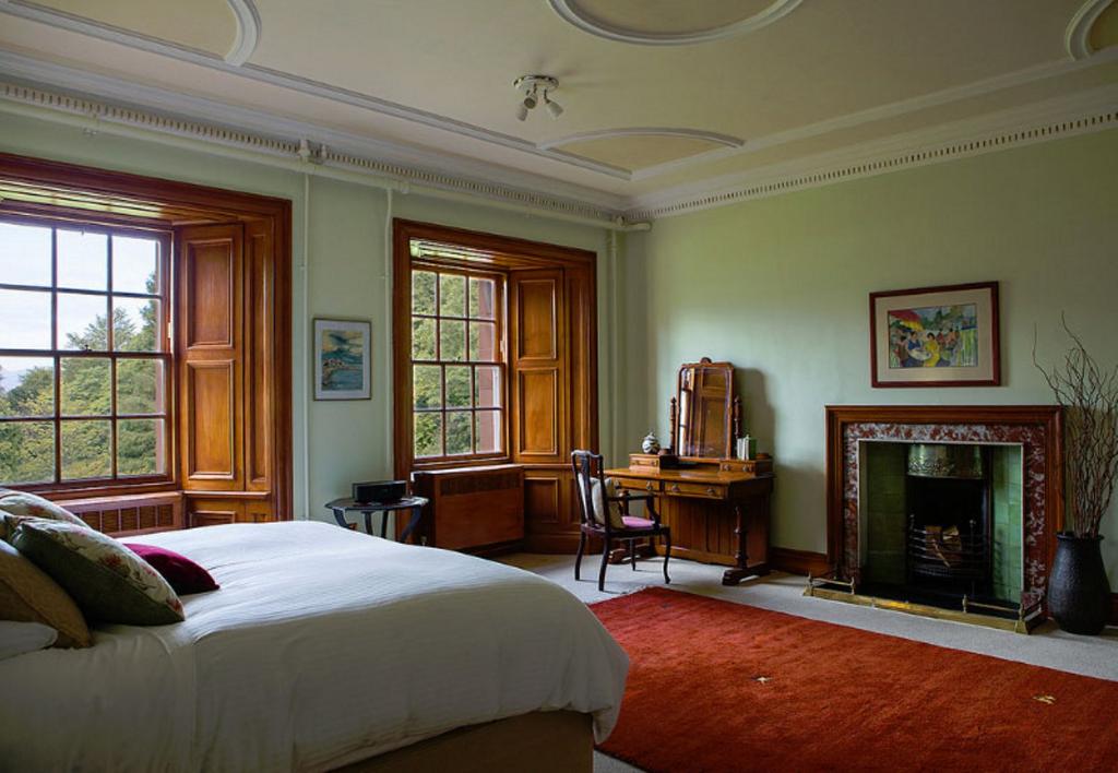 Glencoe House