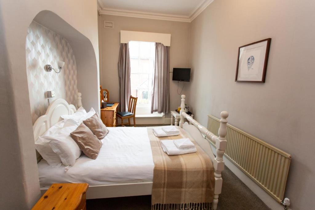 Queens Hotel