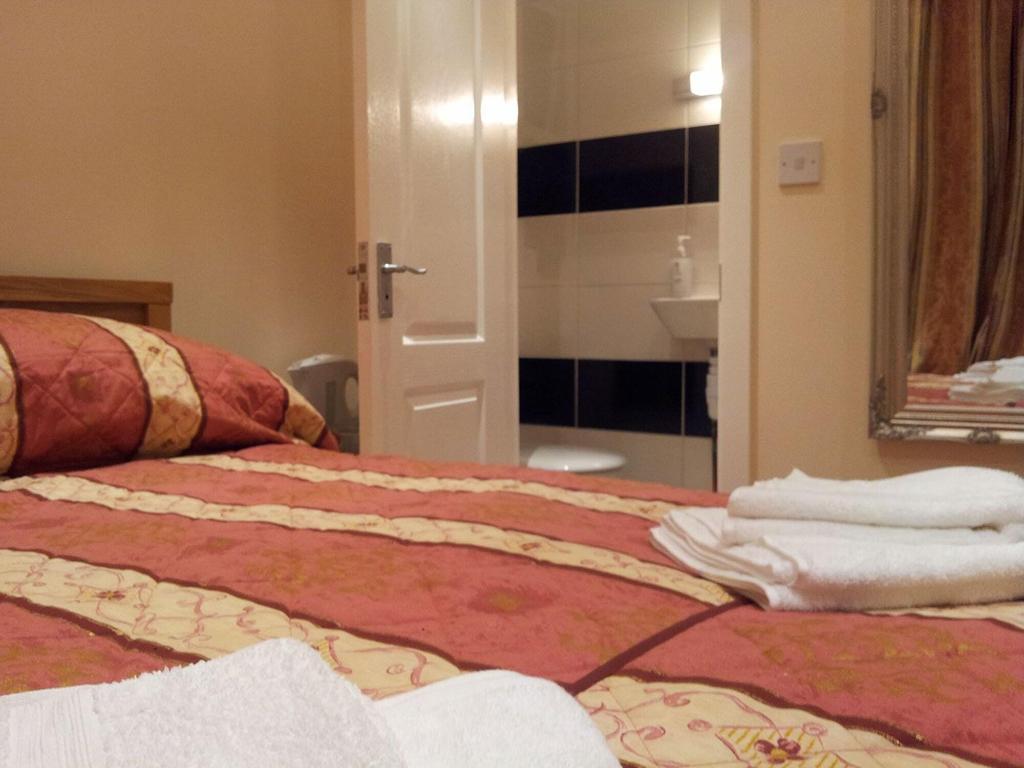 Dharma Lodge Hotel