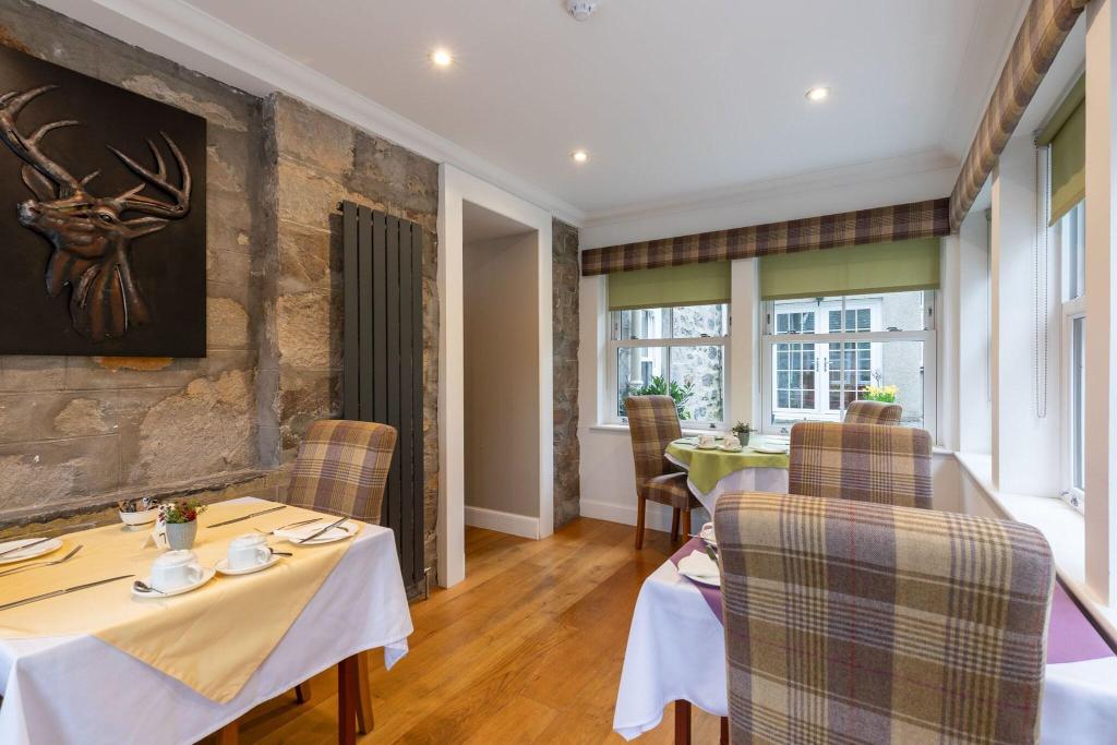 Craigroyston House & Lodge