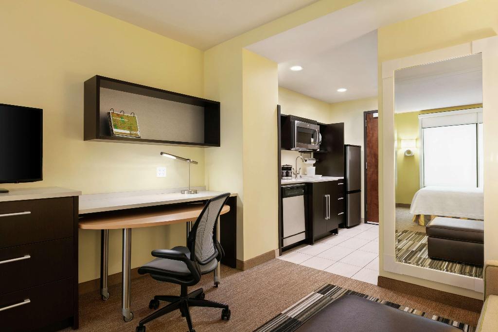 Home2 Suites New York Long Island City/Manhattan