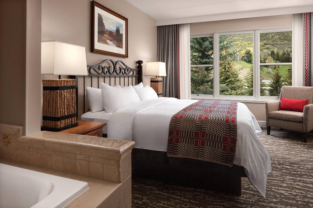 Marriott's StreamSide Evergreen at Vail