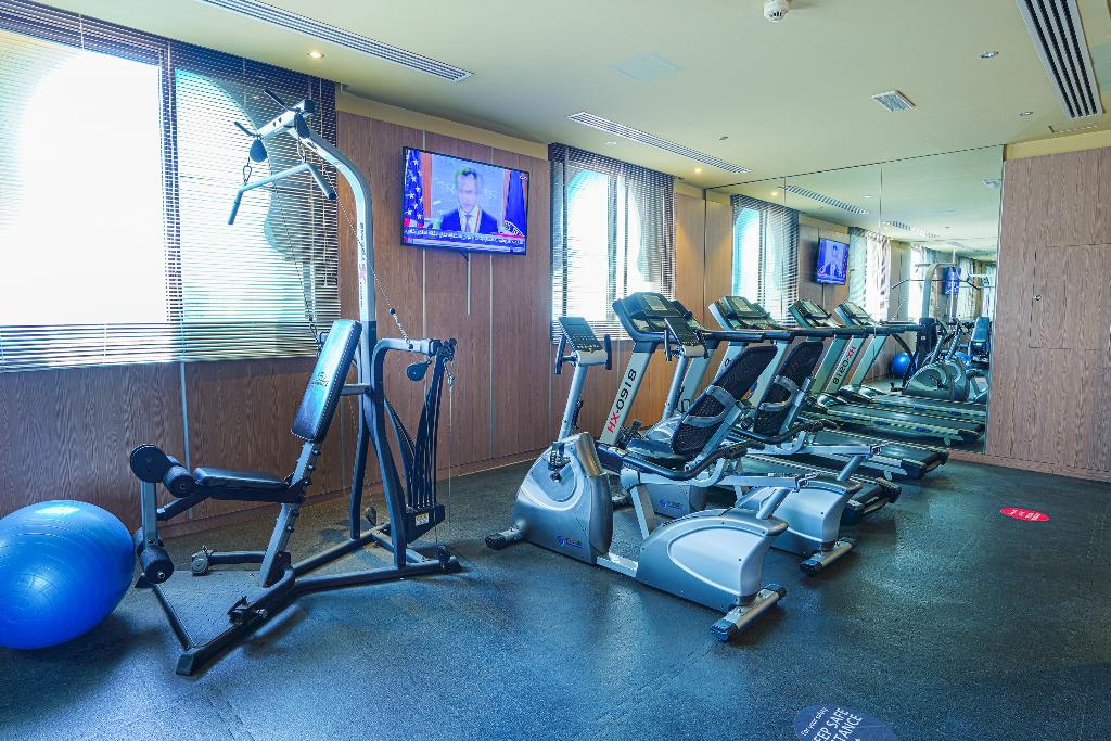 Palette Royal Reflections Hotel and Spa Dubai - Sports and Entertainment