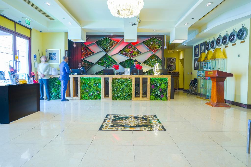 Palette Royal Reflections Hotel and Spa Dubai - Lobby