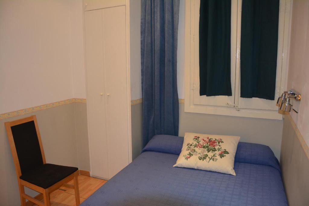 Casa Consell Gran Via, Guest House